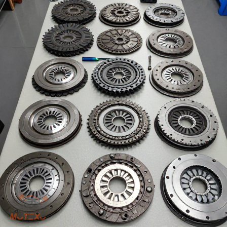 علائم خرابی دیسک و صفحه کلاچ در گیربکسهای اتوماتیک (CVT) 2 گیربکس